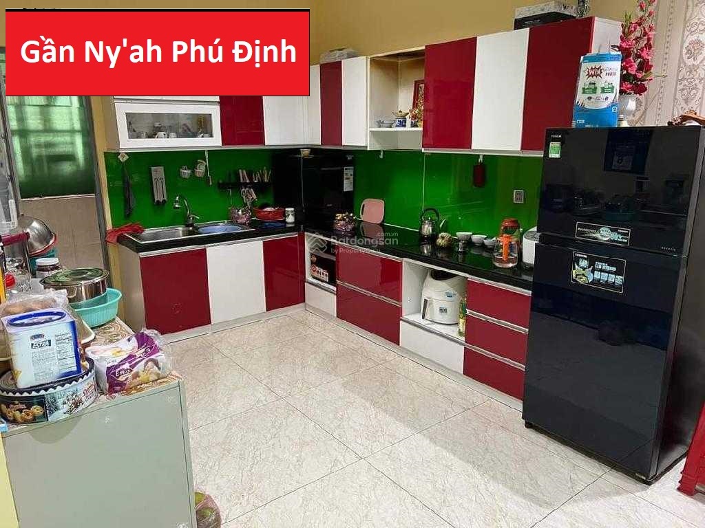 Bán nhà đẹp 133m2 Quận 8 Gần Ny’ah Phú Định xe hơi đậu trong nhà