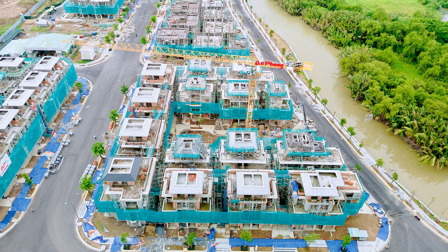 TPHCM rà soát các dự án nhà ở thương mại được đưa vào sử dụng nhưng chưa được cấp giấy chứng nhận